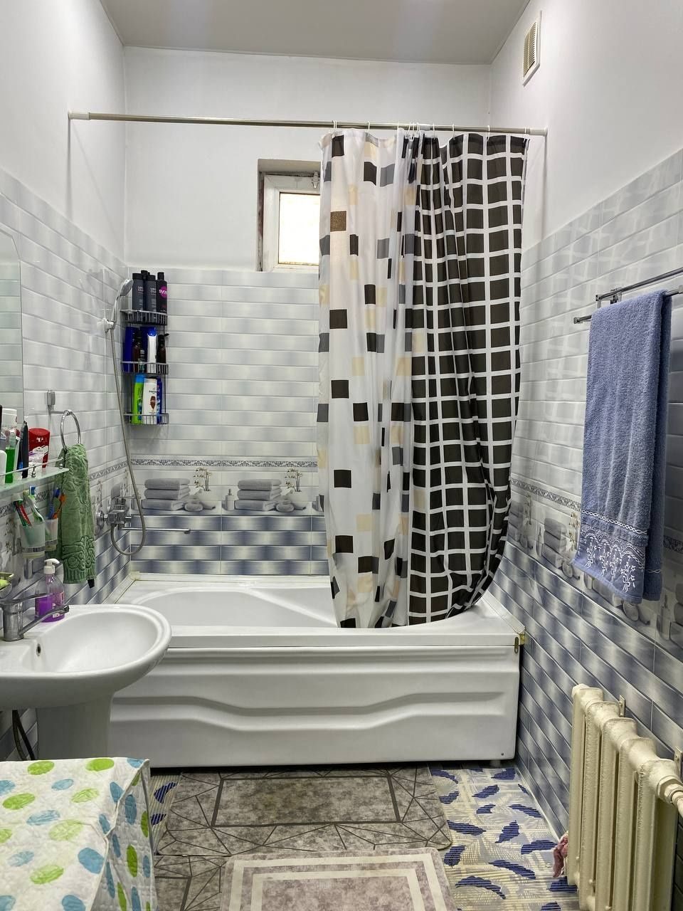 3-комнатный коттедж, 600 м², Ташкент, Бектемирский район, на продажу