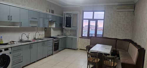 5-комнатная квартира, 140 м²