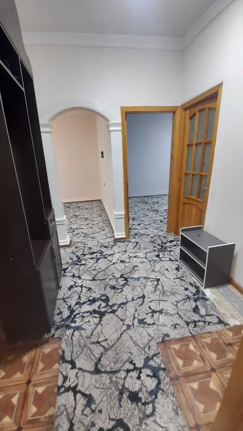 Bez makler. Chilonzor 14-mavzeda 4 xonali uy ijaraga beriladi