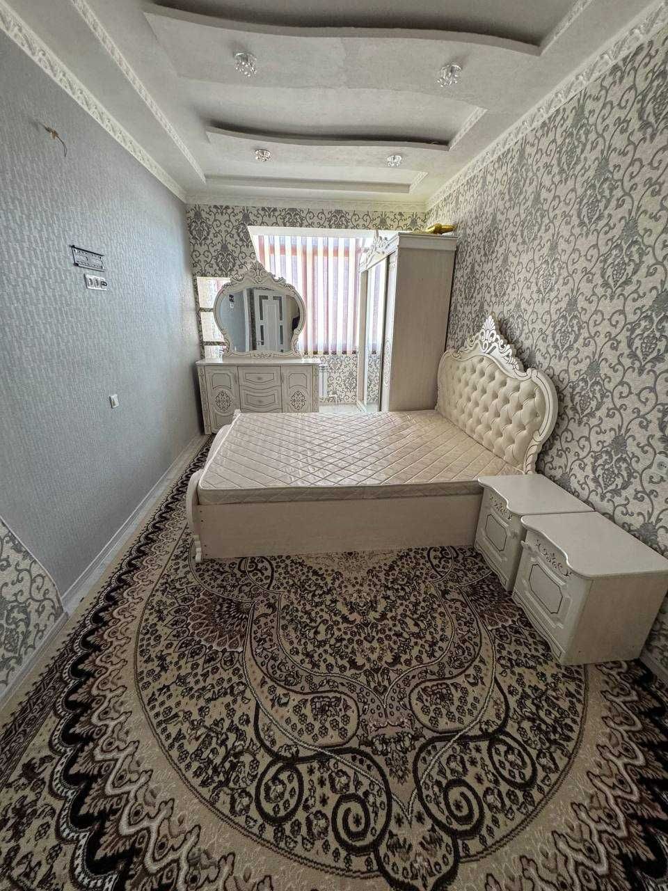 4-комнатная квартира, 97 м², Самарканд, в аренду