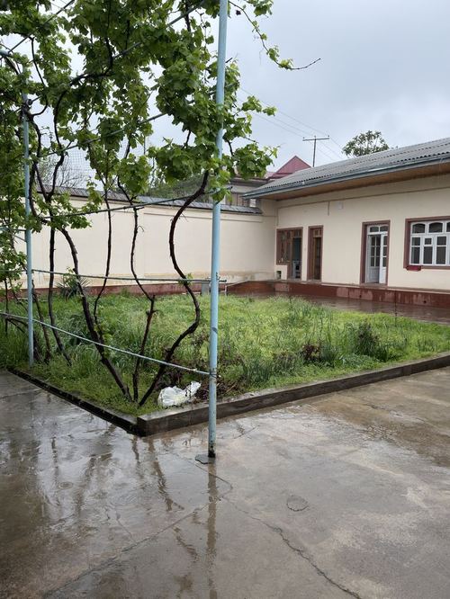 8-xonali uy, 600 m²