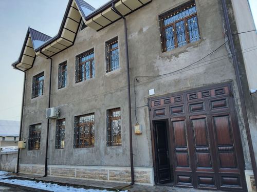 6-xonali uy, 350 m²