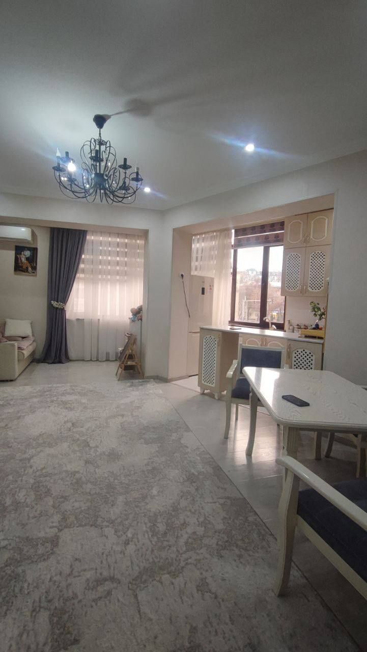 2-комнатная квартира, 60 м², Самарканд, в аренду