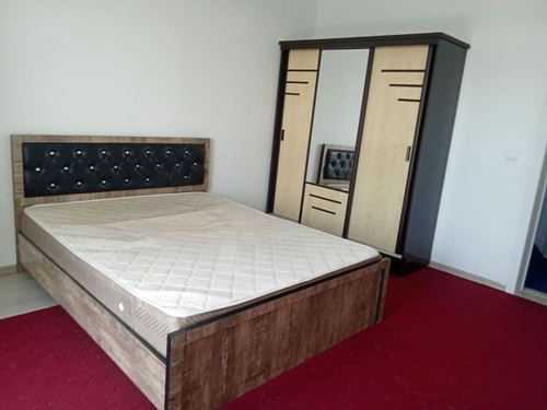 76-xonali kvartira, 76 m²