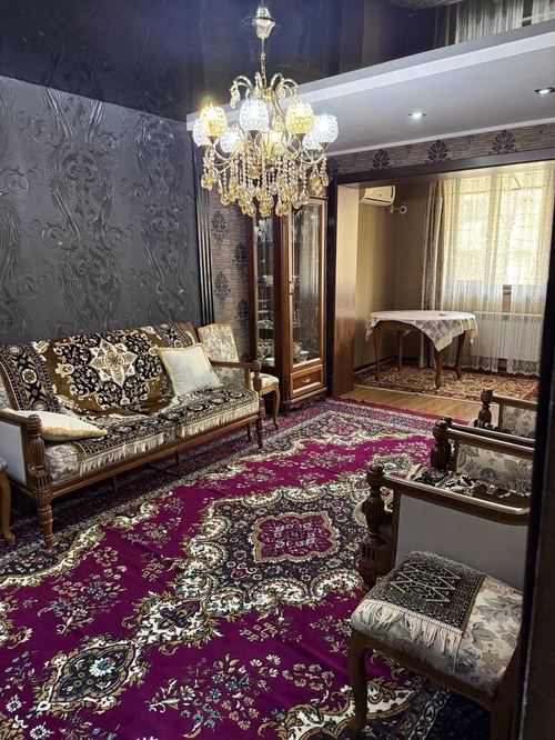 3-xonali kvartira, 70 m²