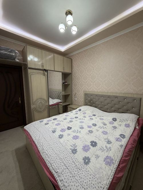 3-xonali kvartira, 70 m²