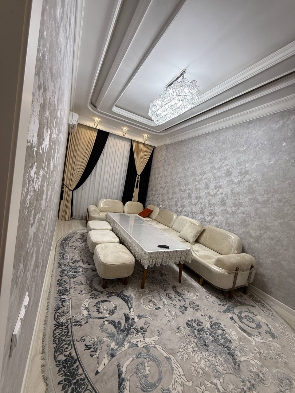 2-комнатная квартира, 75 м², Бухара, в аренду
