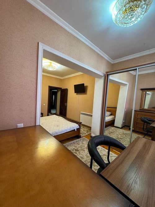 3-xonali kvartira, 85 m²