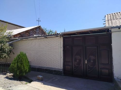 8-room dacha, 600 m²