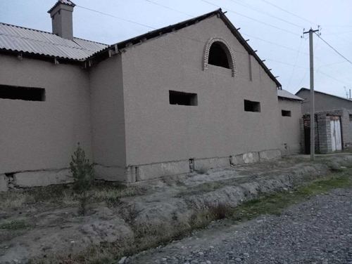 10-комнатный дом, 1350 м²