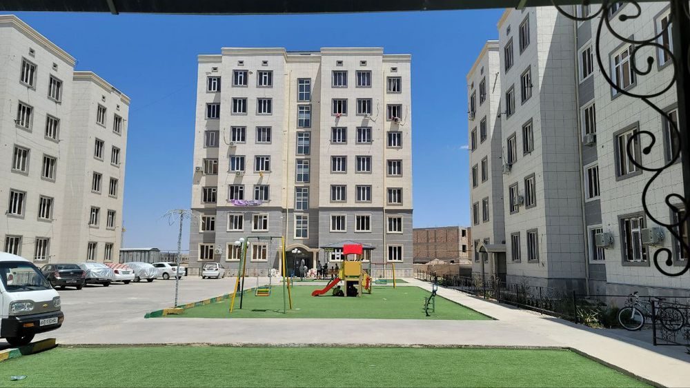 3-комнатная квартира, 89 м², Зарафшан, на продажу