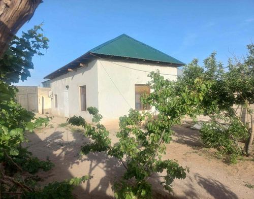 3-room dacha, 5 m²