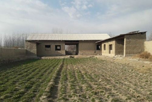 8-xonali uy, 1200 m²