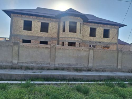 9-room house part, 576 m²
