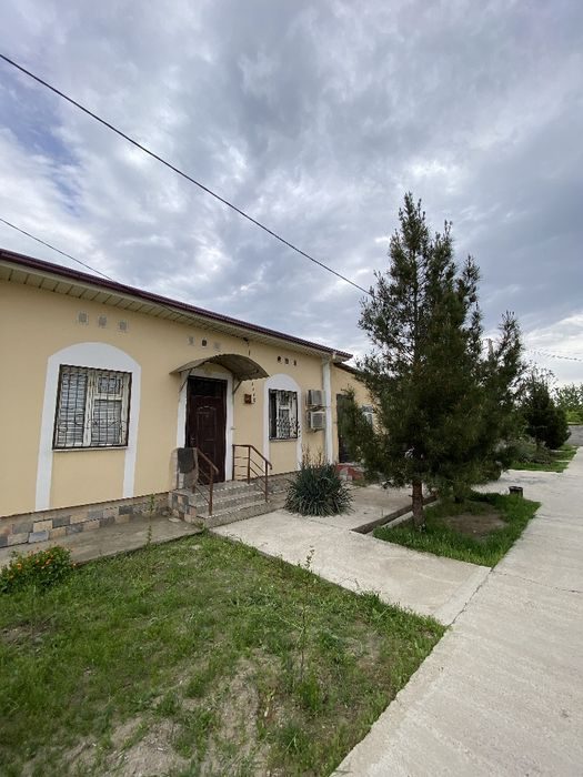 4-room cottage, 200 m², Кармана, for sale