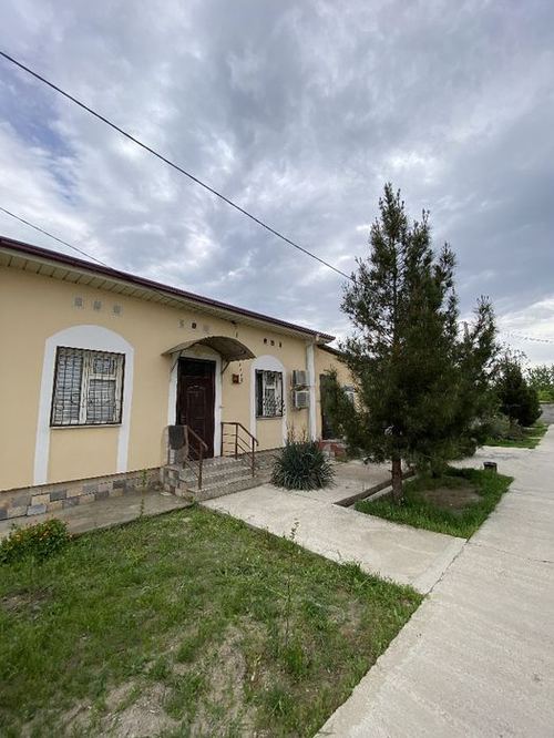 4-room cottage, 200 m²