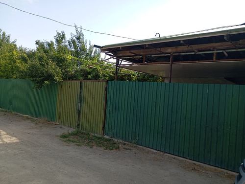 3-room dacha, 900 m²
