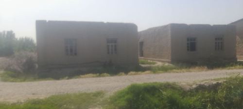 4-xonali uy qismi, 1300 m²