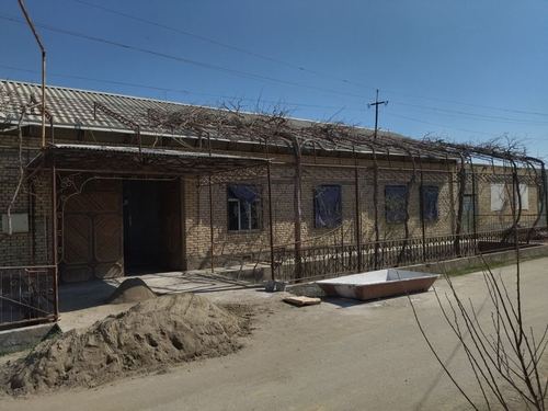 5-room house, 1000 m²
