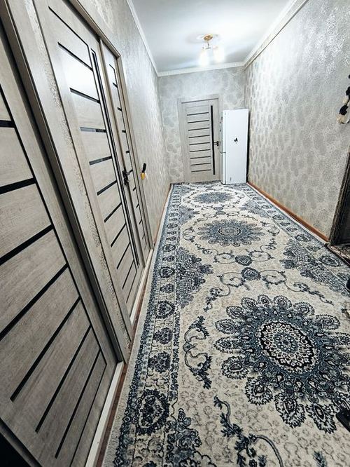 3-xonali kvartira, 72 m²