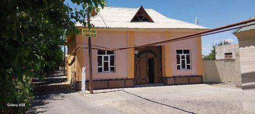 5-комнатный дом, 500 м²