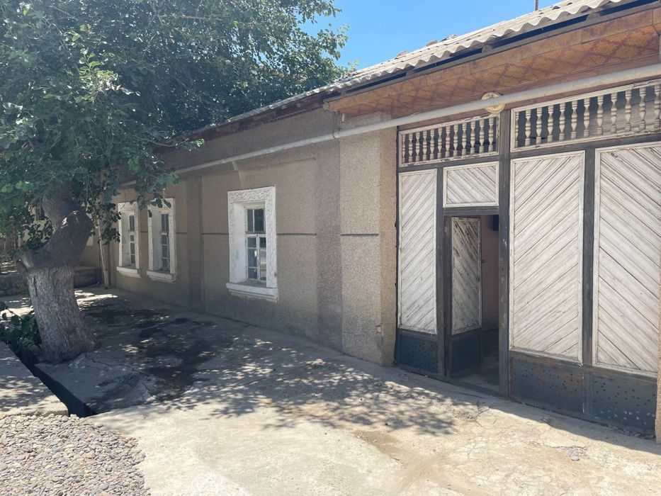 5-комнатный дом, 4.5 м², Каттакурган, на продажу