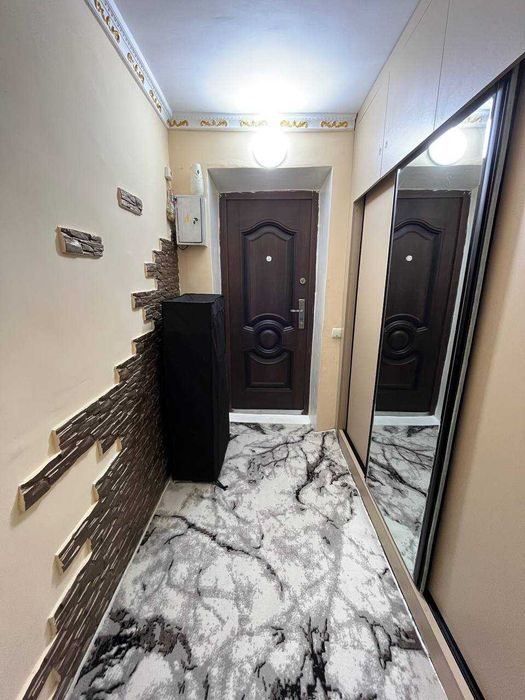 6-комнатная квартира, 63 м², Каттакурган, на продажу