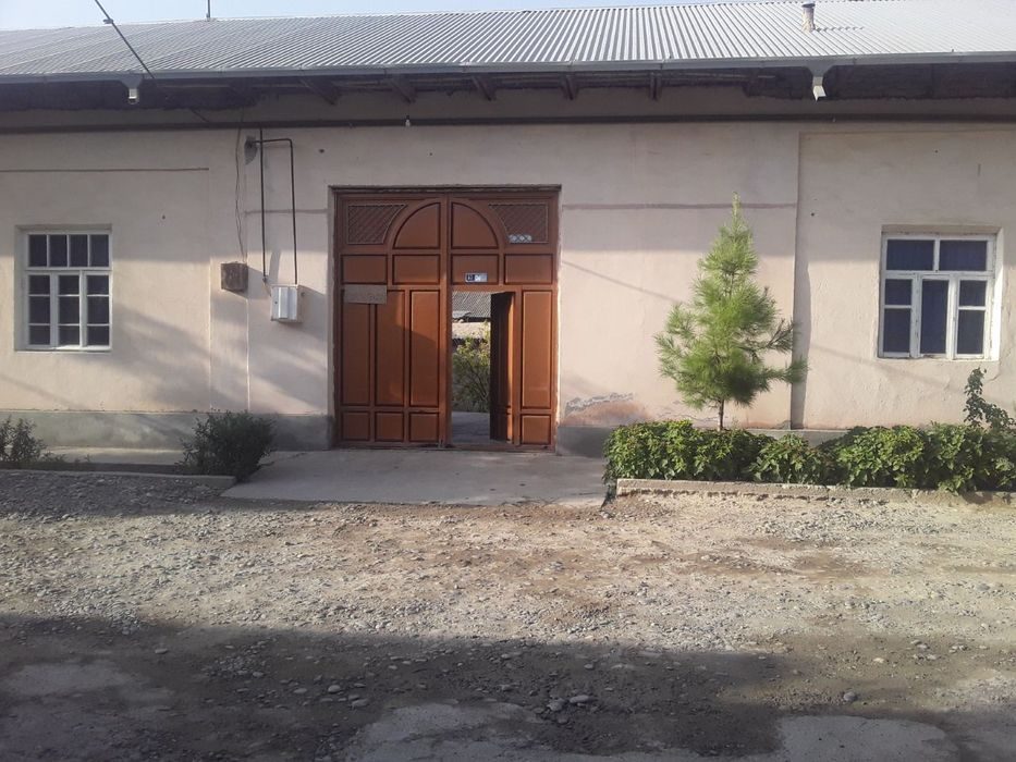 5-room house, 600 m², Kattakurgan, for sale