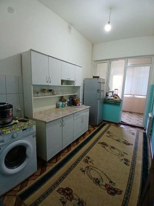 3-xonali kvartira, 100 m²