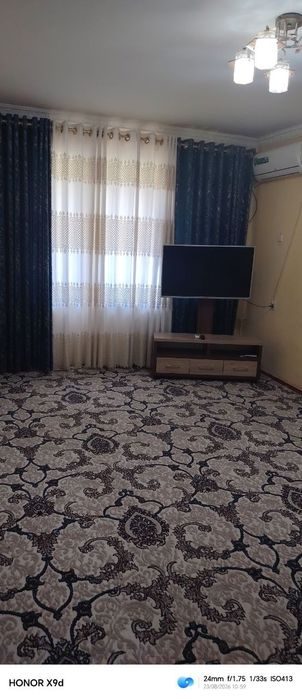 2-комнатная квартира, 70 м², Навои, на продажу