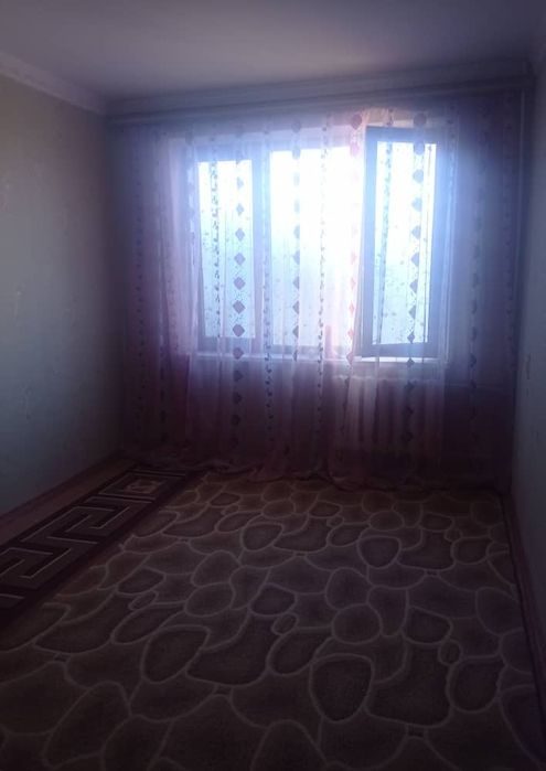 3-комнатная квартира, 80 м², Навои, на продажу