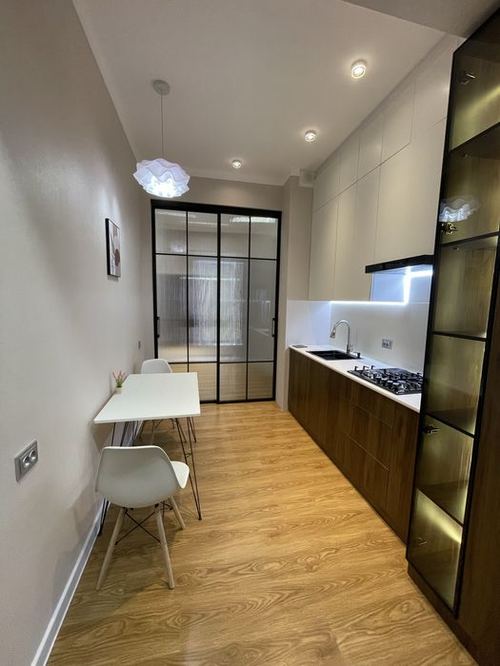 2-xonali kvartira, 75 m²