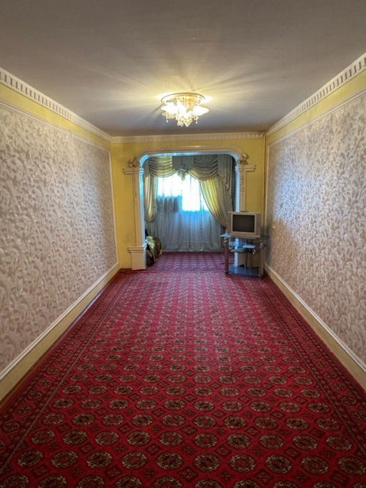 3-комнатная квартира, 80 м², Навои, на продажу
