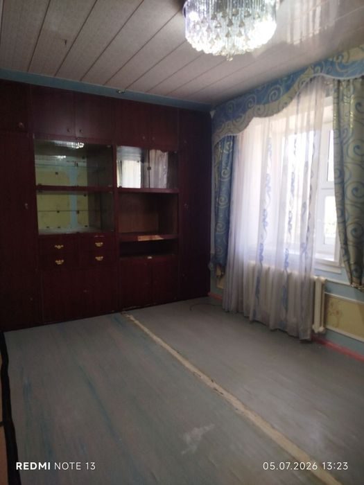 3-комнатная квартира, 72 м², Навои, на продажу