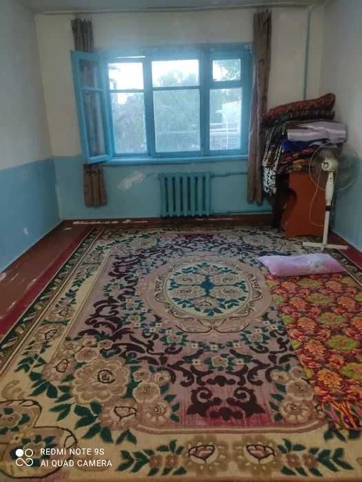 2-комнатная квартира, 61.5 м², Навои, на продажу