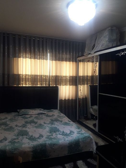 3-комнатная квартира, 82 м², Навои, на продажу