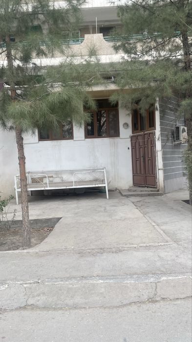 3-room apartment, 107 m², Navoi, for sale