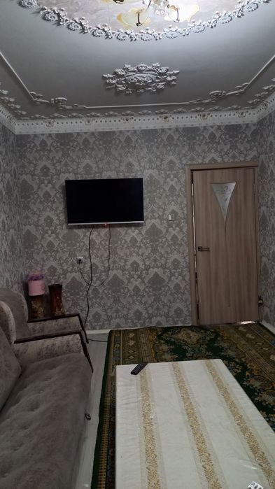 3-комнатная квартира, 85 м², Навои, на продажу