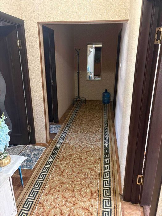 4-комнатная квартира, 92 м², Навои, в аренду