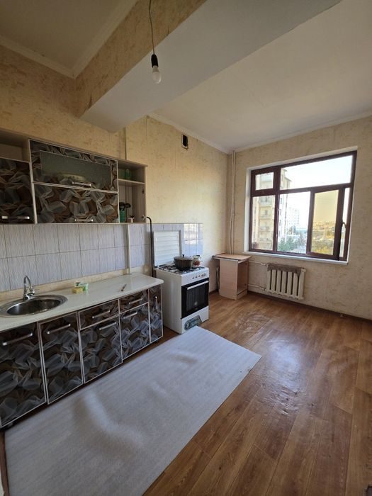 3-комнатная квартира, 100 м², Навои, в аренду