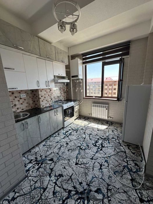 1-комнатная квартира, 49 м², Навои, в аренду
