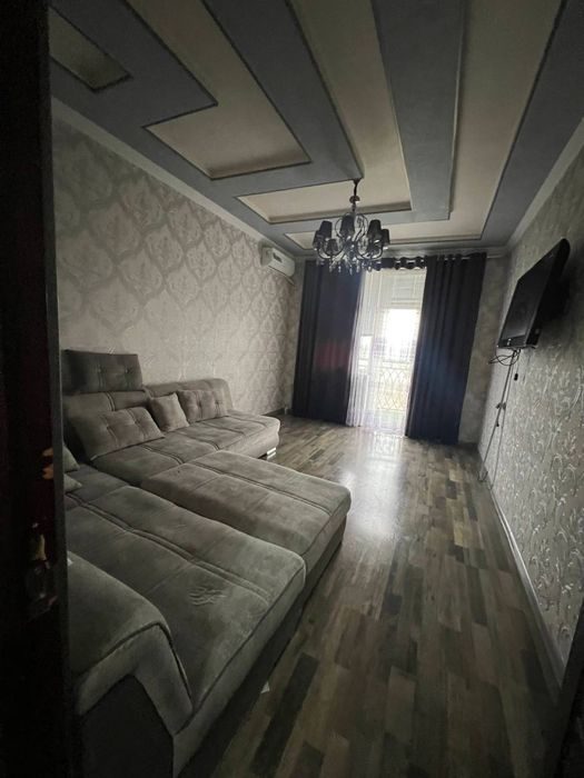 2-комнатная квартира, 65 м², Навои, в аренду