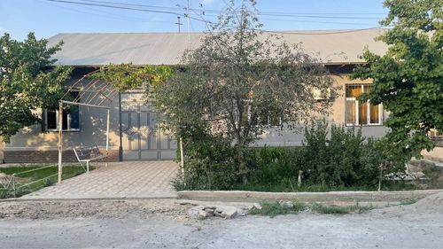 5-комнатный дом, 6000 м²