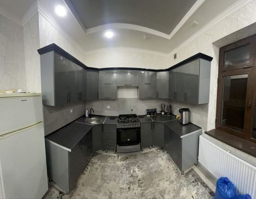 4-комнатный коттедж, 400 м²