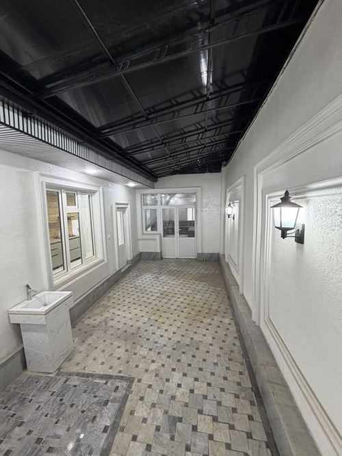 4-комнатный коттедж, 1500 м²