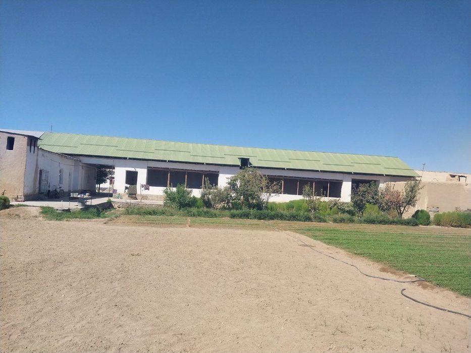 10-комнатная часть дома, 99 м², Навои, на продажу