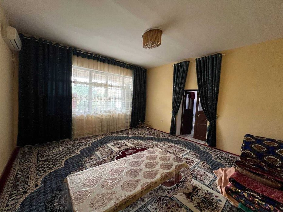 4-комнатный коттедж, 600 м², Навои, на продажу