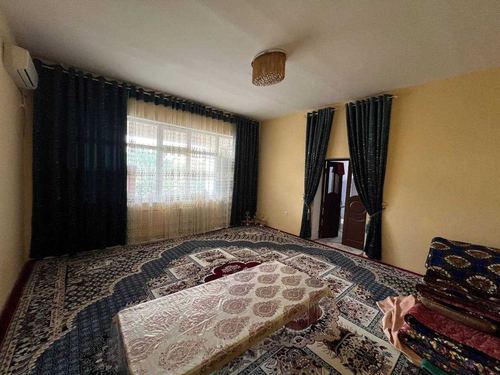 4-комнатный коттедж, 600 м²
