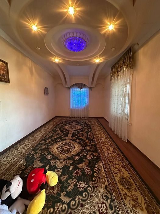 5-room house part, 700 m², Navoi, for sale