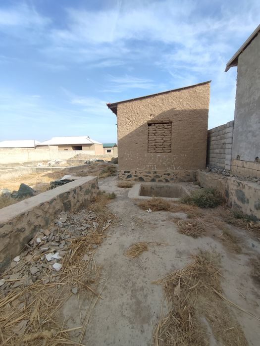 1-room house part, 600 m², Navoi, for sale